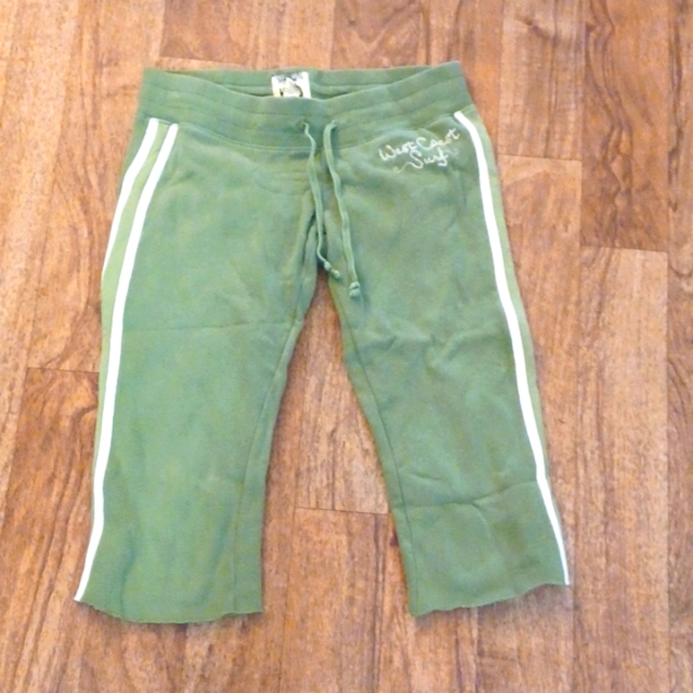 HCO green capris size xs